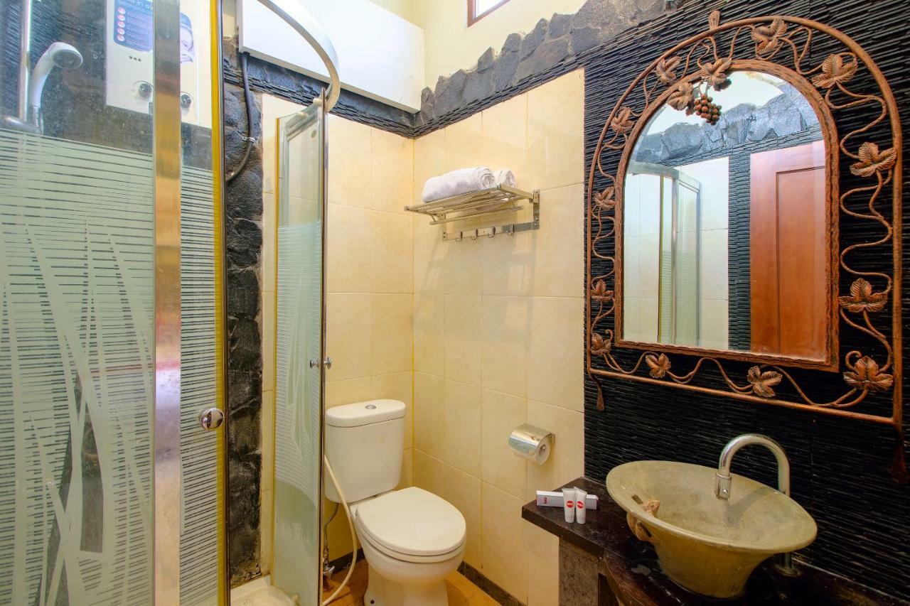 Oyo 1195 The Doctor'S Guest House Syariah Kejayan Extérieur photo
